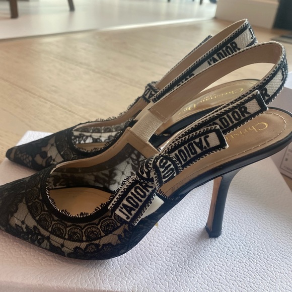 Christian Dior J' DIOR SLINGBACK PUMP in Roses Lace Embroidery - Picture 6 of 16